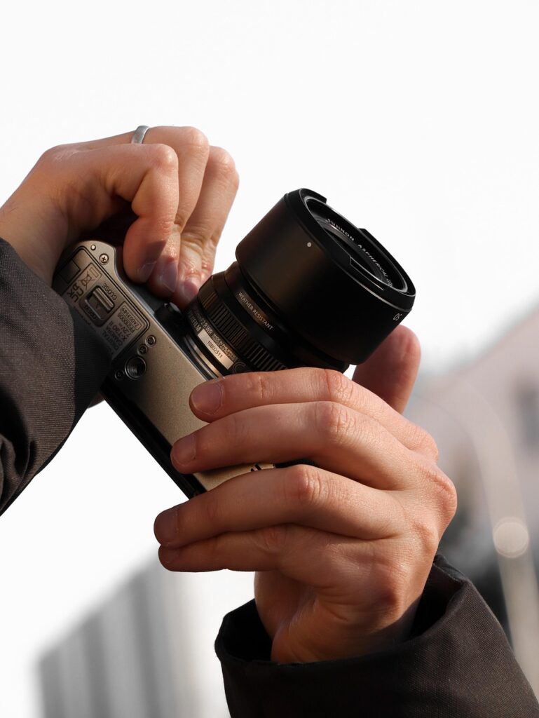 胃カメラで口臭がわかる原因とは？