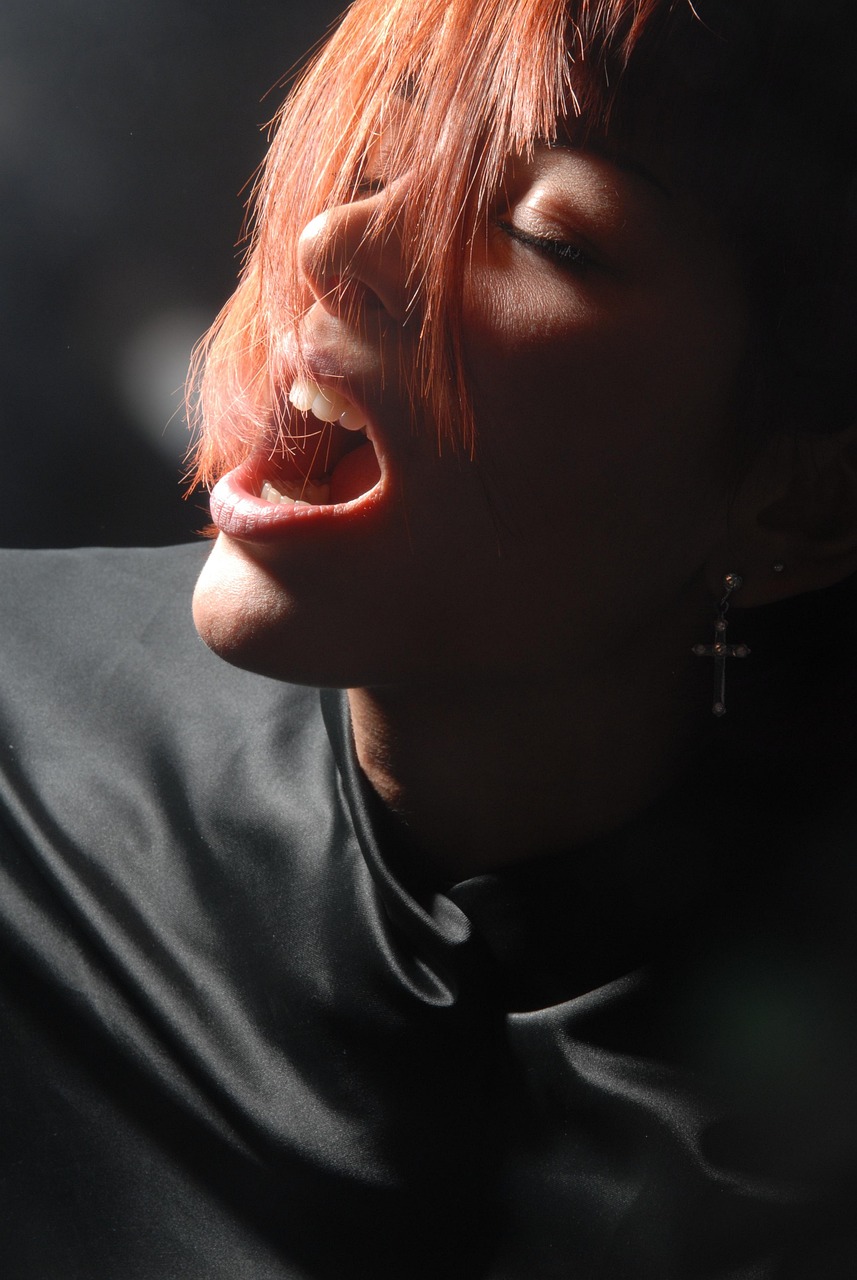 口呼吸が引き起こす口臭と体調への影響は？